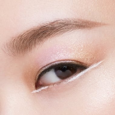 pearl rebel clutch eyeshadow palette | shu uemura x TASAKI collection Large Image